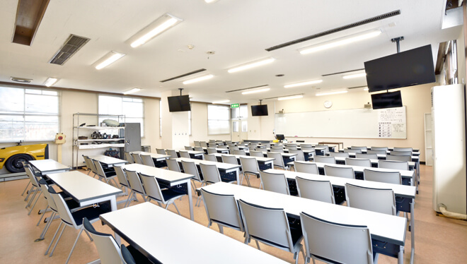 学科教室、教習設備